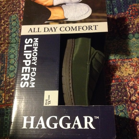 Haggar Men's Venetian Quilted Nylon Olive Slippers Size: XL(11-12) New in Box - Picture 3 of 6